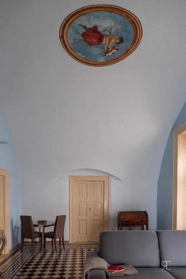 Suites D'Epoca Бари Экстерьер фото